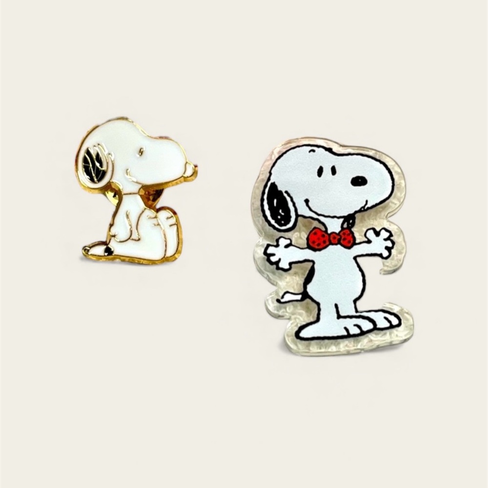 Snoopy pins-enamel pin/brooch plus bonus acrylic